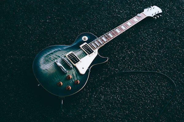 TRBX304 Bass